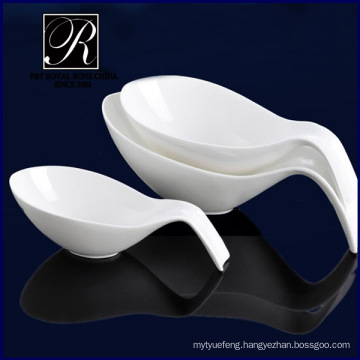 creative porcelain salad bowl for restaurant